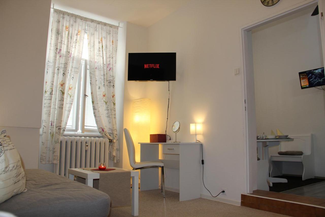 Apartment Vltava Prague Exterior photo